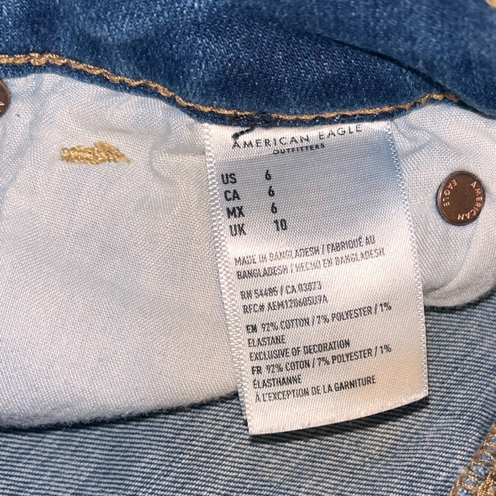 female american eagle jean high rise shorts - Picture 3 of 5